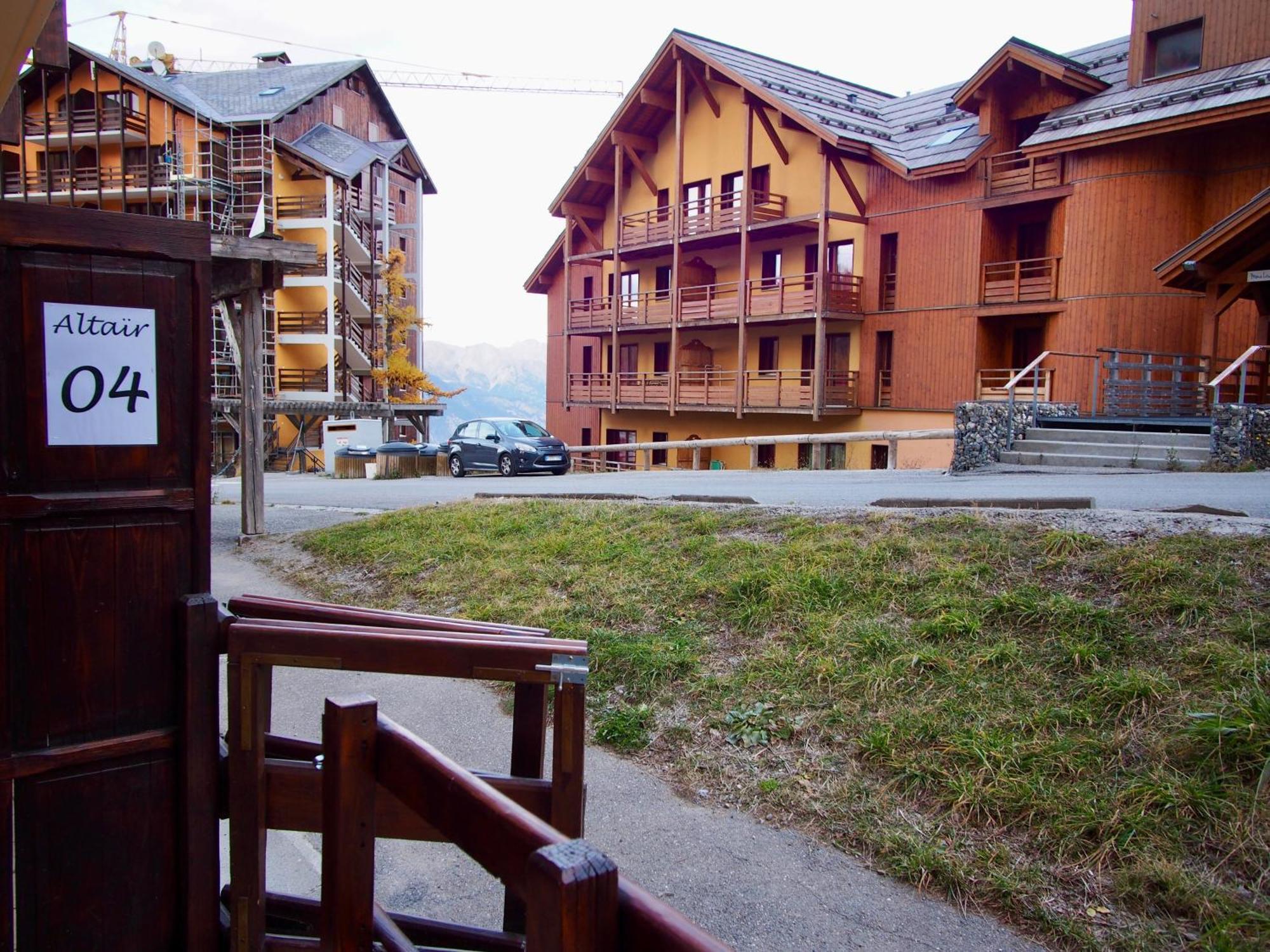 Risoulski Constellation Apartment